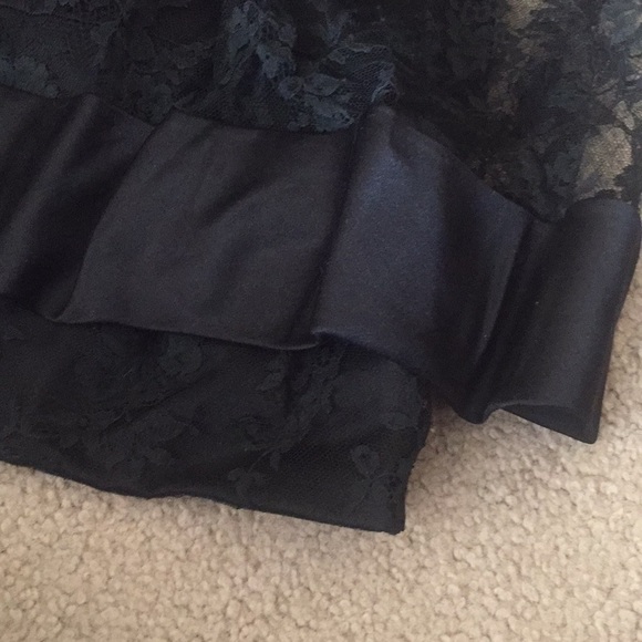 30 yrs old vintage black dress **LIMITED** - Picture 2 of 5